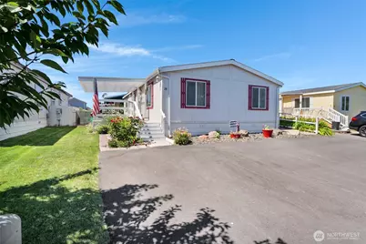 3211 W Wapato Drive #28, Moses Lake, WA 98837 - Photo 1