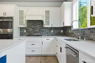 17613 131st Street E, Bonney Lake, WA 98391 - Photo 10