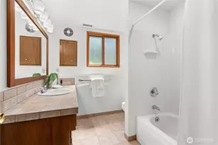 21415 SE 16th Pl, Sammamish, WA 98075 - Photo 20