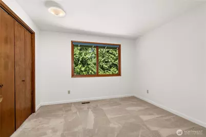 21415 SE 16th Place, Sammamish, WA 98075 - Photo 18