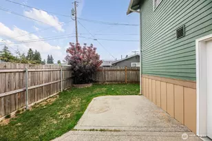 303 E Highland Dr, Arlington, WA 98223 - Photo 30