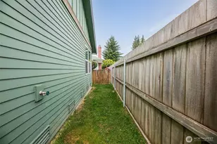 303 E Highland Dr, Arlington, WA 98223 - Photo 32