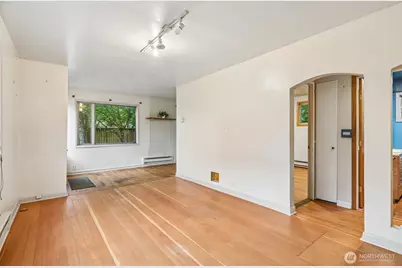 1807 30th Avenue S, Seattle, WA 98144 - Photo 8