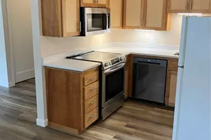2209 NW 59th St, Seattle, WA 98107 - Photo 8
