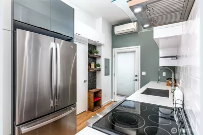6307 34 Avenue SW, Seattle, WA 98126 - Photo 6