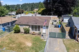 10819 53rd St Ct E, Puyallup, WA 98372 - Photo 2