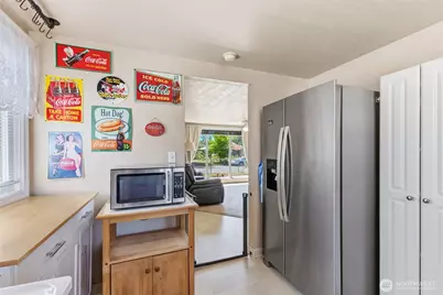 10819 53rd Street Ct E, Puyallup, WA 98372 - Photo 16
