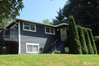 12840 Renton Avenue S #lower, Seattle, WA 98178 - Photo 2