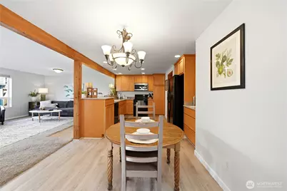 20611 6th Place W, Lynnwood, WA 98036 - Photo 18