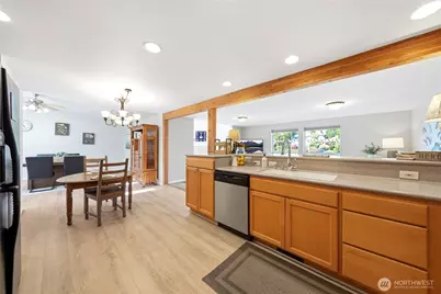 20611 6th Place W, Lynnwood, WA 98036 - Photo 16