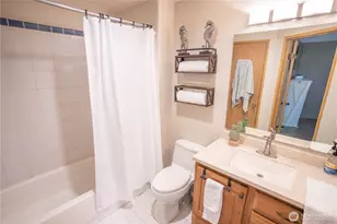 5318 203rd St Ct E, Spanaway, WA 98387 - Photo 6