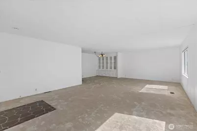 620 112th St SE #333, Everett, WA 98208 - Photo 2