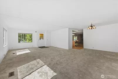 620 112th St SE #333, Everett, WA 98208 - Photo 4