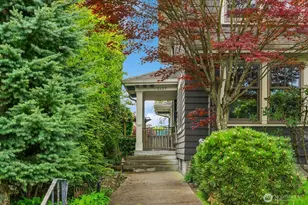 2137 E Hamlin St, Seattle, WA 98112 - Photo 1