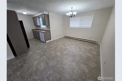 1407 Bowmont Avenue, Kelso, WA 98626 - Photo 6
