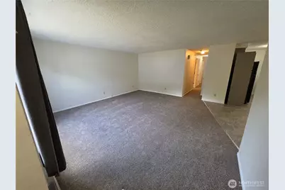 1407 Bowmont Avenue, Kelso, WA 98626 - Photo 2