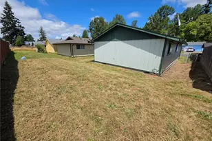 1407 Bowmont Ave, Kelso, WA 98626 - Photo 30