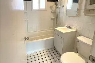 14301 Meridian Ave N, Seattle, WA 98133 - Photo 6