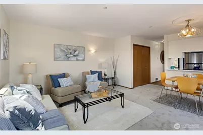 278 Lind Avenue NW, Renton, WA 98057 - Photo 8
