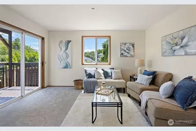 278 Lind Avenue NW, Renton, WA 98057 - Photo 4