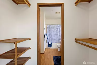 278 Lind Avenue NW, Renton, WA 98057 - Photo 22