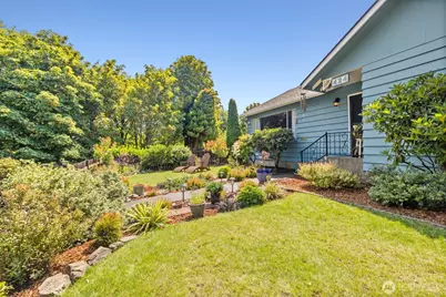 424 W 4th Street, Port Angeles, WA 98362 - Photo 6