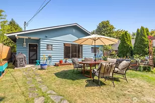 424 W 4th St, Port Angeles, WA 98362 - Photo 32
