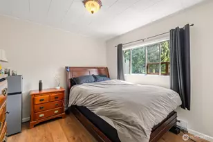 424 W 4th St, Port Angeles, WA 98362 - Photo 24