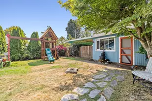 424 W 4th St, Port Angeles, WA 98362 - Photo 38