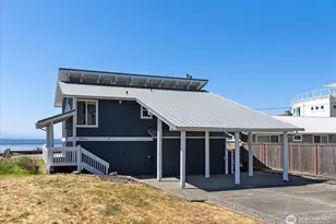 5924 Cedar St, Freeland, WA 98249 - Photo 2