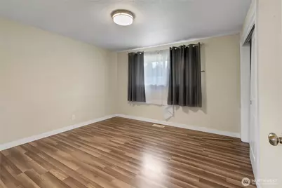 3302 20th Street SE, Auburn, WA 98092 - Photo 8