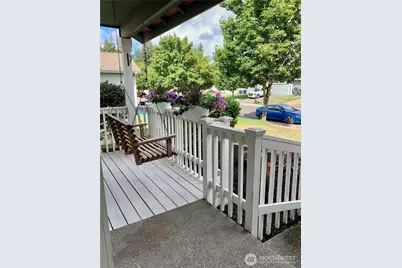 17722 37th Avenue E, Tacoma, WA 98446 - Photo 4