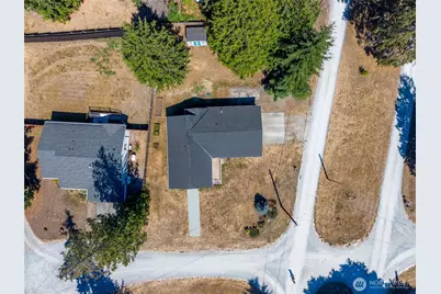 1087 Idlewood Drive, Camano Island, WA 98282 - Photo 36