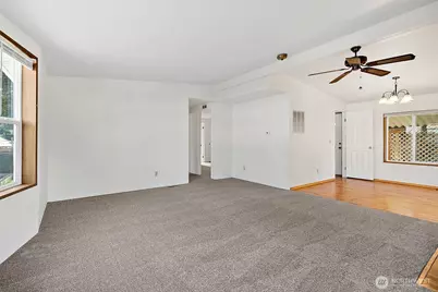 3501 Auburn Way S #21, Auburn, WA 98092 - Photo 2