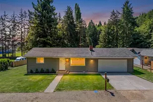 21 Maple Leaf St, Raymond, WA 98577 - Photo 1