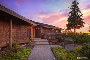 360 Heather Rd, Everett, WA 98203 - Photo 40