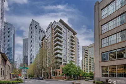 910 Lenora Street #S1004, Seattle, WA 98121 - Photo 2