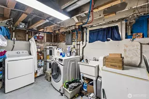 9417 44th Pl NE, Seattle, WA 98115 - Photo 26