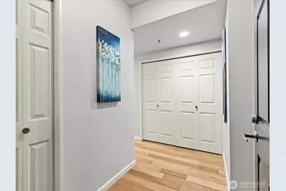 177 107th Avenue NE #816, Bellevue, WA 98004 - Photo 16