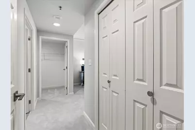 177 107th Avenue NE #816, Bellevue, WA 98004 - Photo 18