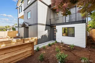 2615 NW 87th St, Seattle, WA 98117 - Photo 8