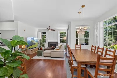 1855 SE Trossachs Boulevard #2001, Sammamish, WA 98075 - Photo 4