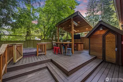 15749 Wallingford Avenue N, Shoreline, WA 98133 - Photo 8