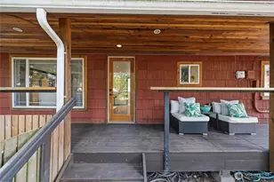 15749 Wallingford Ave N, Shoreline, WA 98133 - Photo 4