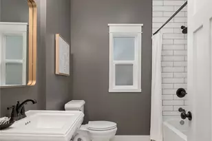 6750 12th Ave NW, Seattle, WA 98117 - Photo 16