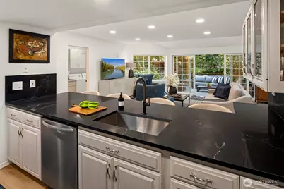 11405 NE 104th Street, Kirkland, WA 98033 - Photo 14