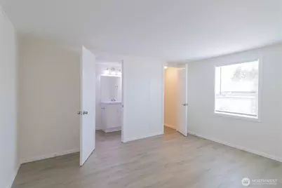 6201 203rd Avenue SW #9, Grand Mound, WA 98531 - Photo 10