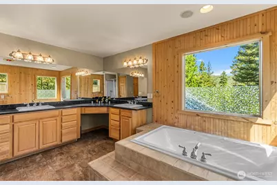 6725 Forest Ridge Drive, Wenatchee, WA 98801 - Photo 28