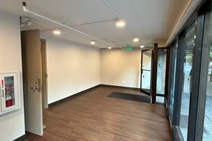 2519 1st Ave, Seattle, WA 98121 - Photo 6