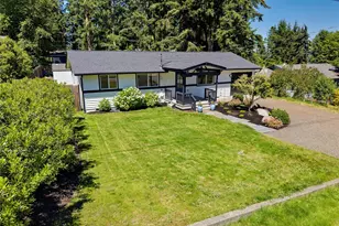 6726 NE Whidbey Dr, Hansville, WA 98340 - Photo 2